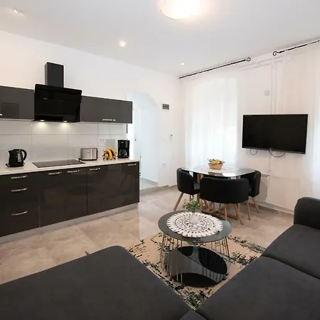 Apartman Emili Opatija
