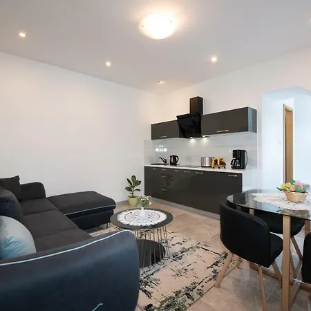 Apartman Emili