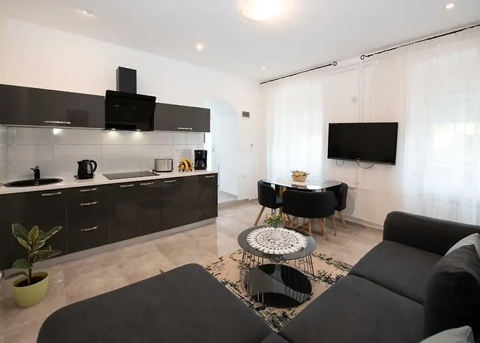 Apartamento Emili Opatija
